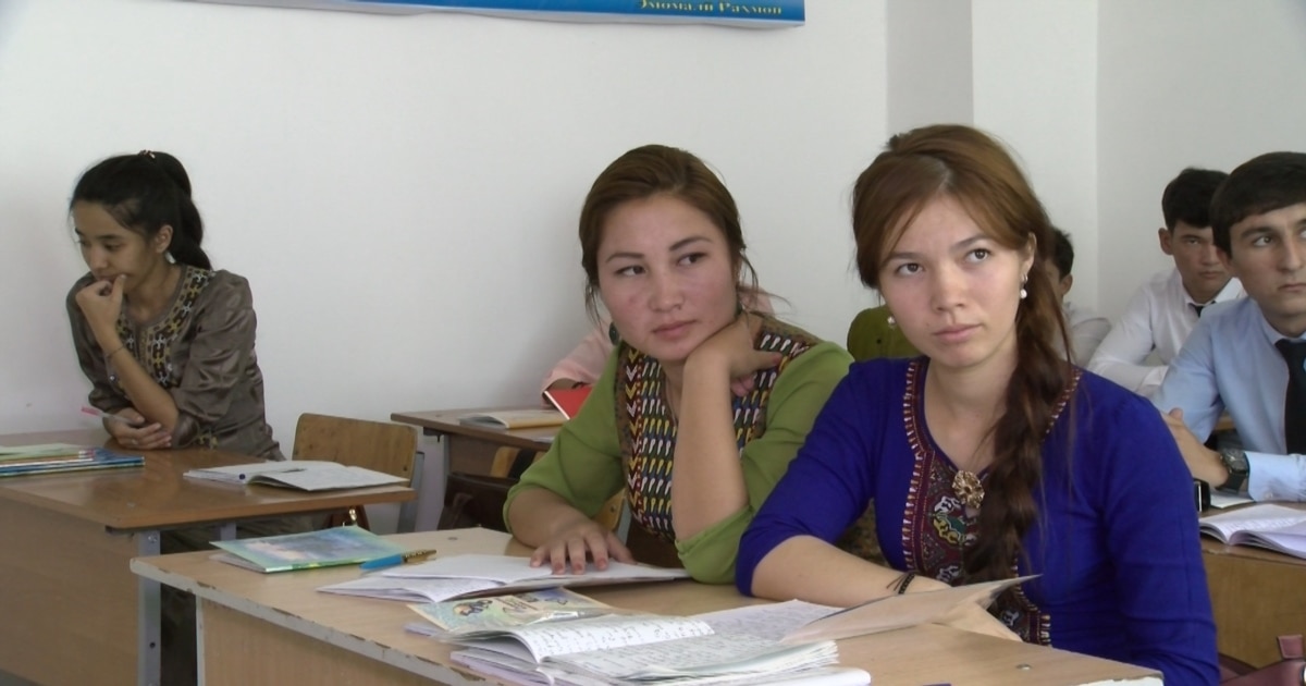 Hunger And Eviction: Money Woes Send Turkmen Students Abroad Scrambling